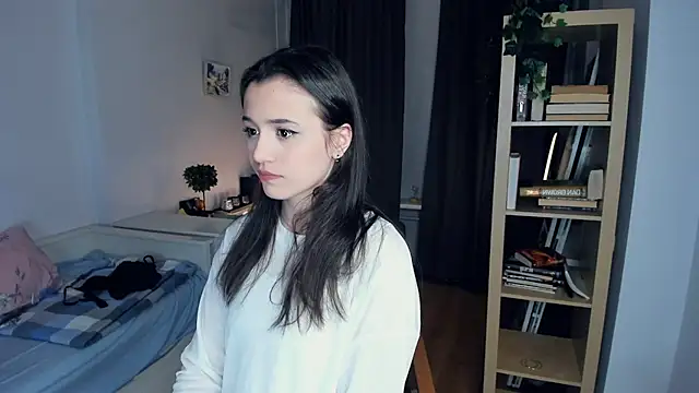 PpapiWwa online show from December 9, 2024, 2:02 am