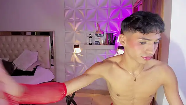 im sebaslopez online show from December 17, 2025, 11:26 am