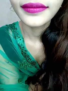 Snapshot of xpihu chatting on March 18, 2025, 9:21 pm xpihu online show from March 18, 2025, 9:21 pm