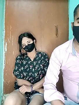 Snapshot of Suhani512 chatting on November 17, 2025, 2:54 pm Suhani512 online show from November 17, 2025, 2:54 pm