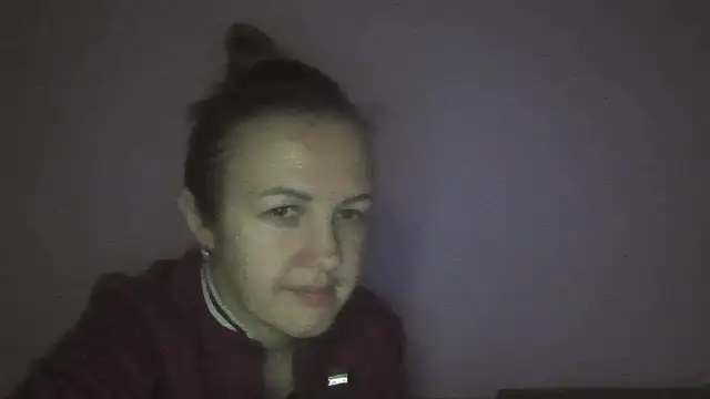 Snapshot of Milaniya261 chatting on March 18, 2026, 2:37 am Milaniya261 online show from March 18, 2026, 2:37 am