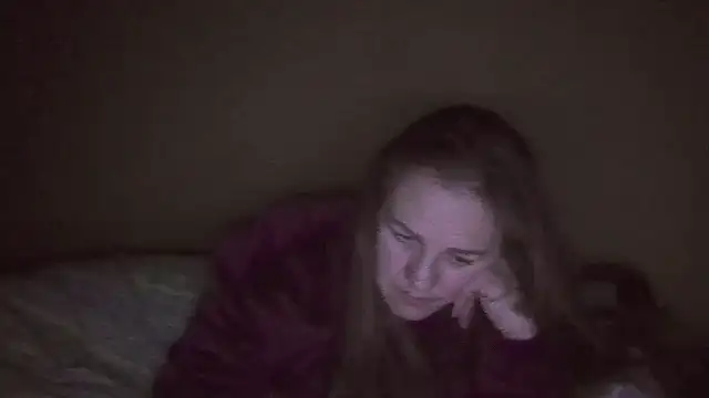 Snapshot of Milaniya261 chatting on January 18, 2026, 12:58 am Milaniya261 online show from January 18, 2026, 12:58 am