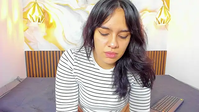 MelissaGilll online show from November 26, 2025, 7:25 pm