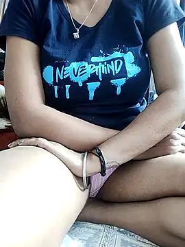 Snapshot of shalini_fire chatting on November 8, 2025, 4:43 pm shalini fire online show from November 8, 2025, 4:43 pm