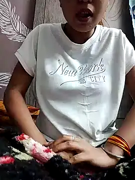 Snapshot of shalini_fire chatting on March 3, 2025, 6:13 pm shalini fire online show from March 3, 2025, 6:13 pm