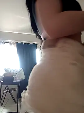 Snapshot of Morguisssz chatting on October 7, 2025, 1:01 pm Morguisssz online show from October 7, 2025, 1:01 pm