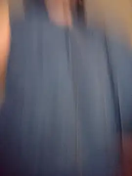 Snapshot of Morguisssz chatting on October 6, 2025, 8:20 pm Morguisssz online show from October 6, 2025, 8:20 pm