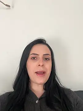 Snapshot of Morguisssz chatting on December 5, 2025, 11:20 am Morguisssz online show from December 5, 2025, 11:20 am