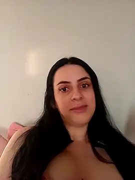 Snapshot of Morguisssz chatting on October 16, 2025, 9:39 am Morguisssz online show from October 16, 2025, 9:39 am