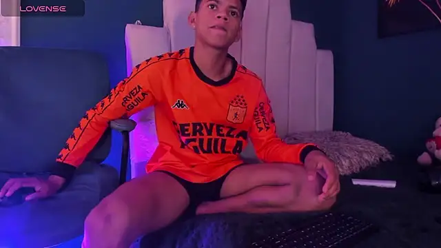 Jeffry wolvess online show from March 3, 2025, 3:11 pm