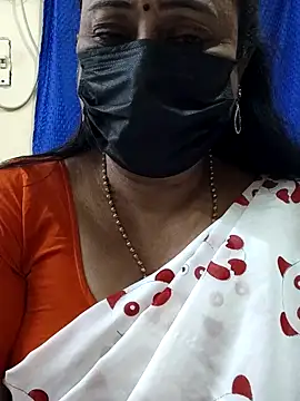Snapshot of rekha_naier chatting on April 5, 2026, 5:30 pm rekha naier online show from April 5, 2026, 5:30 pm