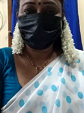 Snapshot of rekha_naier chatting on February 9, 2026, 8:51 pm rekha naier online show from February 9, 2026, 8:51 pm