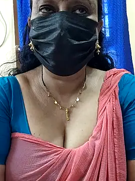 Snapshot of rekha_naier chatting on December 22, 2025, 6:02 am rekha naier online show from December 22, 2025, 6:02 am