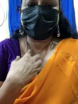 Snapshot of rekha_naier chatting on November 30, 2025, 5:14 pm rekha naier online show from November 30, 2025, 5:14 pm