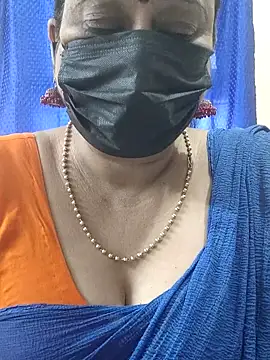 Snapshot of rekha_naier chatting on October 26, 2025, 9:42 am rekha naier online show from October 26, 2025, 9:42 am