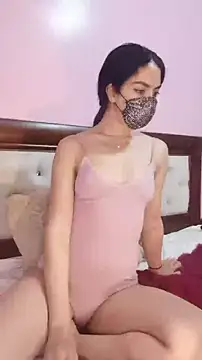 Frozenx online show from February 5, 2026, 3:52 pm