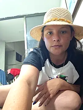 Snapshot of nidia2026 chatting on February 21, 2025, 2:17 am nidia2026 online show from February 21, 2025, 2:17 am