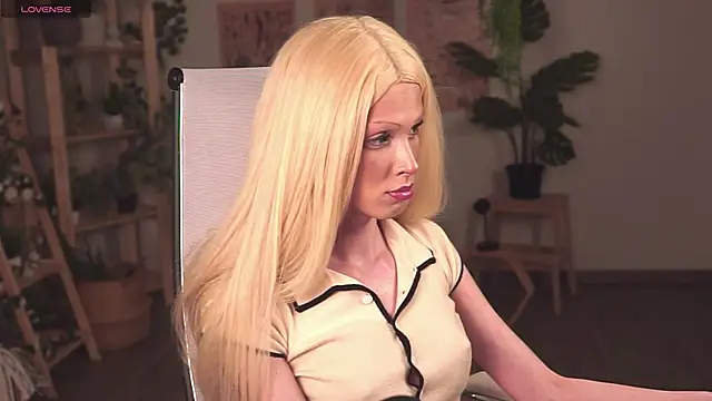 Snapshot of PamelamyDreamys chatting on November 15, 2025, 5:06 pm PamelamyDreamys online show from November 15, 2025, 5:06 pm