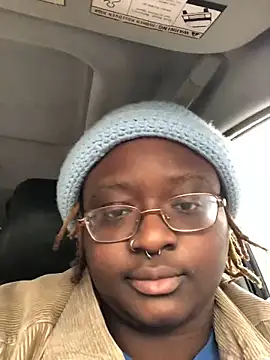 Snapshot of BigKittyRaven chatting on January 21, 2025, 7:39 pm BigKittyRaven online show from January 21, 2025, 7:39 pm