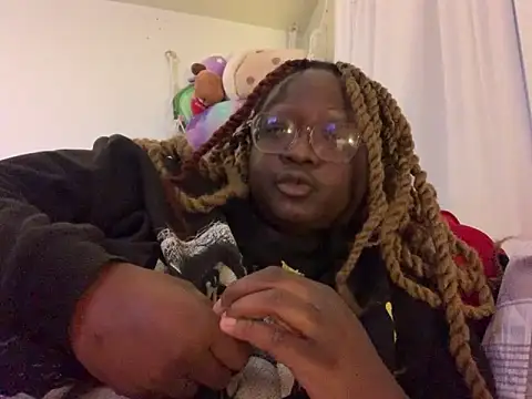 Snapshot of BigKittyRaven chatting on November 22, 2025, 12:43 am BigKittyRaven online show from November 22, 2025, 12:43 am