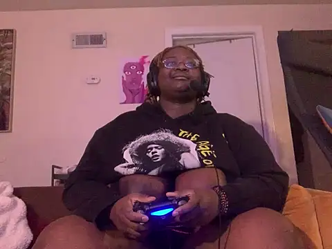 Snapshot of BigKittyRaven chatting on February 20, 2025, 7:23 am BigKittyRaven online show from February 20, 2025, 7:23 am