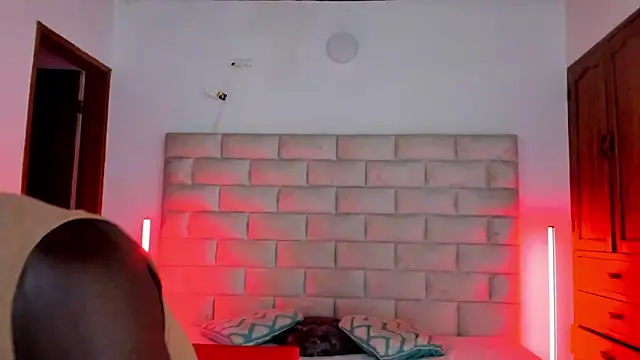 Dylan Taylor online show from January 7, 2026, 12:21 pm