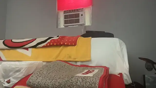 skarfosbabes69 online show from October 3, 2025, 8:21 pm