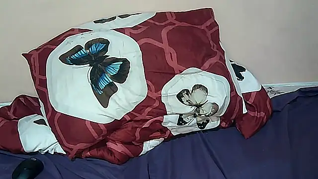 Snapshot of SexyEbonyPlaygirl chatting on January 16, 2025, 11:16 pm SexyEbonyPlaygirl online show from January 16, 2025, 11:16 pm