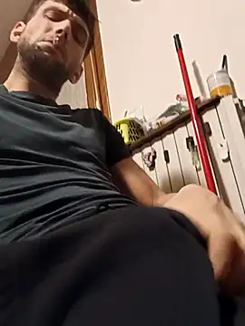 Snapshot of dariodario chatting on January 15, 2026, 3:10 am dariodario online show from January 15, 2026, 3:10 am