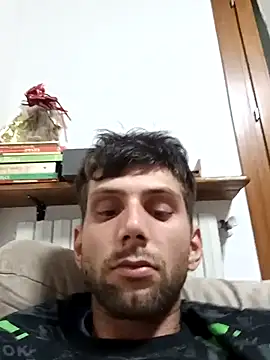 Snapshot of dariodario chatting on October 26, 2025, 11:16 pm dariodario online show from October 26, 2025, 11:16 pm