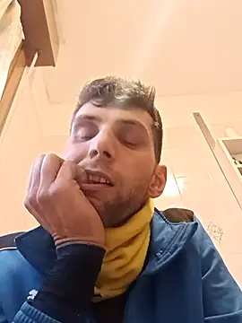 Snapshot of dariodario chatting on January 6, 2026, 2:54 pm dariodario online show from January 6, 2026, 2:54 pm