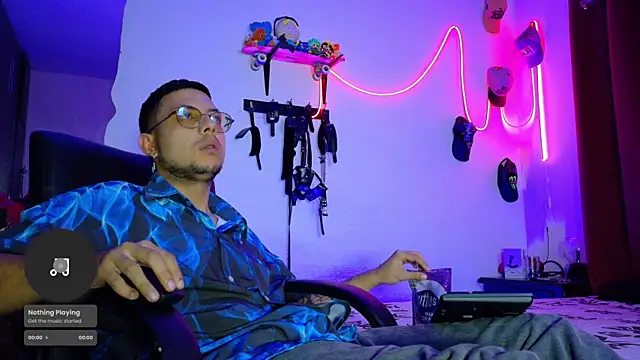 Nymphobuddies online show from March 16, 2025, 12:12 am