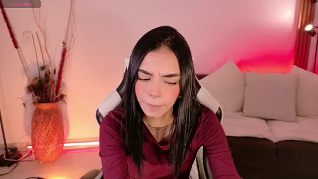 AnabelWolf online show from March 18, 2026, 3:57 pm