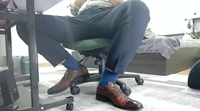 softlyS online show from December 22, 2024, 3:55 pm