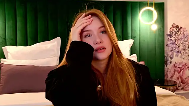 MichelleReid online show from November 12, 2025, 2:48 am