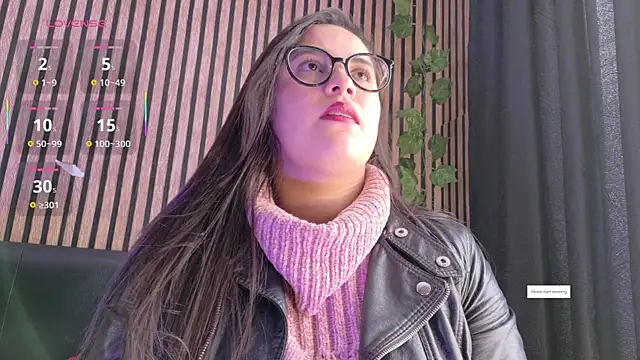 Snapshot of Victoria_Ponce1 chatting on November 4, 2025, 7:39 pm Victoria Ponce1 online show from November 4, 2025, 7:39 pm