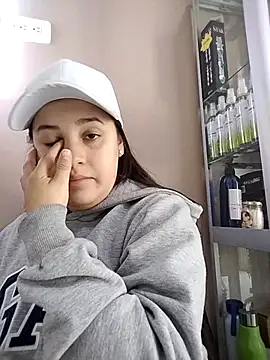 Snapshot of Victoria_Ponce1 chatting on October 30, 2025, 5:54 pm Victoria Ponce1 online show from October 30, 2025, 5:54 pm