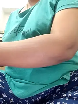 Snapshot of KEEP536 chatting on December 4, 2025, 5:06 am KEEP536 online show from December 4, 2025, 5:06 am