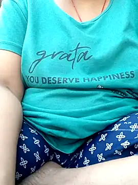 Snapshot of KEEP536 chatting on October 27, 2025, 4:35 am KEEP536 online show from October 27, 2025, 4:35 am