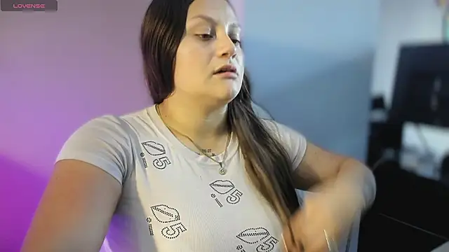 Snapshot of cherry_coper chatting on February 2, 2026, 12:48 pm cherry coper online show from February 2, 2026, 12:48 pm