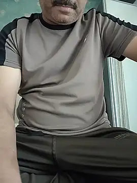 samee00721 online show from January 18, 2026, 7:01 am