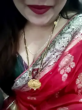 Snapshot of Mayuri77 chatting on November 18, 2025, 6:50 am Mayuri77 online show from November 18, 2025, 6:50 am