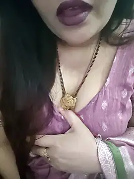 Snapshot of Mayuri77 chatting on February 24, 2026, 5:25 pm Mayuri77 online show from February 24, 2026, 5:25 pm