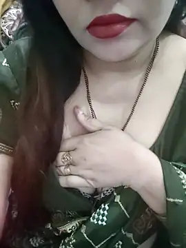 Snapshot of Mayuri77 chatting on February 17, 2026, 5:05 am Mayuri77 online show from February 17, 2026, 5:05 am