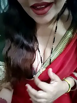 Snapshot of Mayuri77 chatting on May 5, 2026, 4:32 pm Mayuri77 online show from May 5, 2026, 4:32 pm
