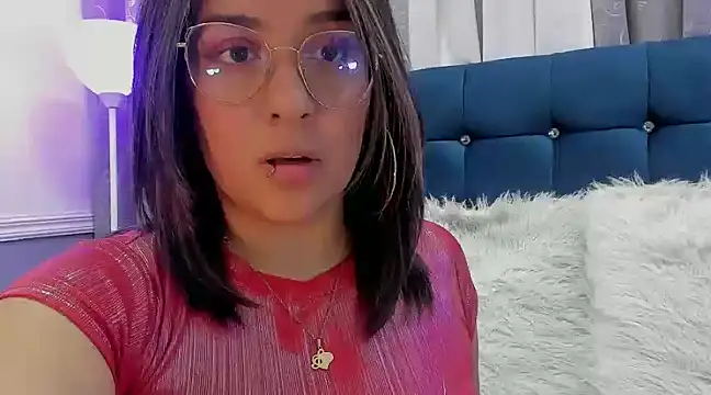 Pandoracherry online show from March 9, 2025, 3:11 am