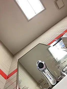 Snapshot of shyfr34k chatting on February 23, 2025, 7:07 pm shyfr34k online show from February 23, 2025, 7:07 pm