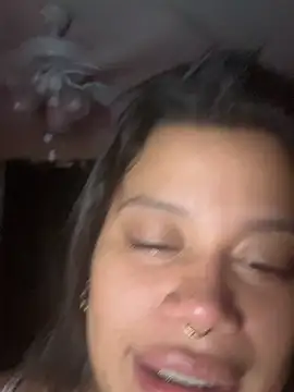 Snapshot of shyfr34k chatting on March 9, 2025, 5:33 am shyfr34k online show from March 9, 2025, 5:33 am