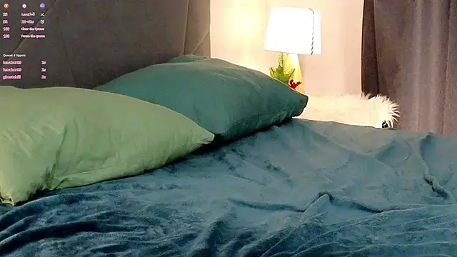 AudreyBearfield online show from December 14, 2024, 10:50 pm