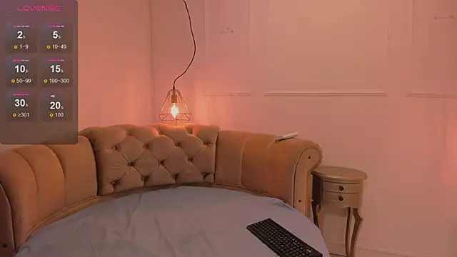 Snapshot of briannaduque chatting on March 5, 2025, 1:06 pm briannaduque online show from March 5, 2025, 1:06 pm